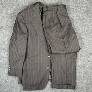 Brooks Brothers Makers Charcoal Gray Suit Men's Size 42R USA Hand Tailored